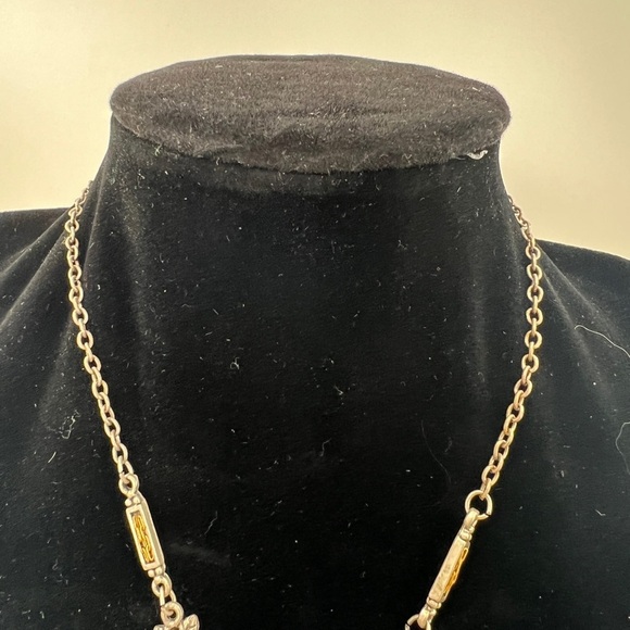 Cherub Pendant necklace and matching earrings Vintage Unsigned - Picture 5 of 10